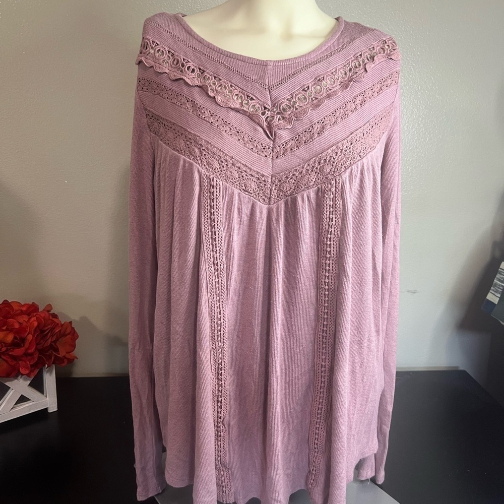 Artesia Peasant Style Blouse - Picture 3 of 7